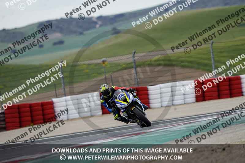 cadwell no limits trackday;cadwell park;cadwell park photographs;cadwell trackday photographs;enduro digital images;event digital images;eventdigitalimages;navarra;no limits trackdays;peter wileman photography;racing digital images;trackday digital images;trackday photos